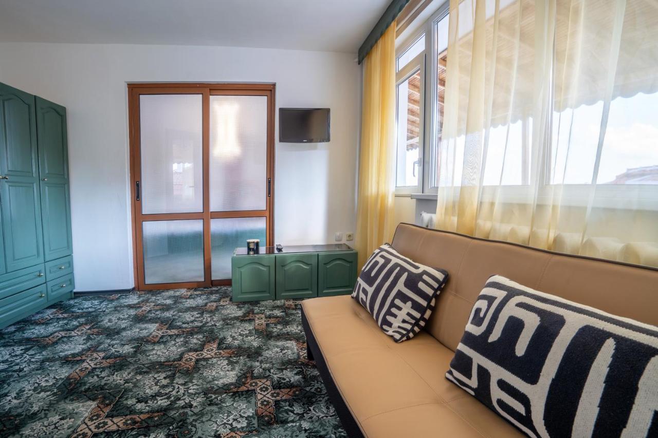 Къща За Гости Арт Хаус - Юг/ Art House - South Sandanski Extérieur photo